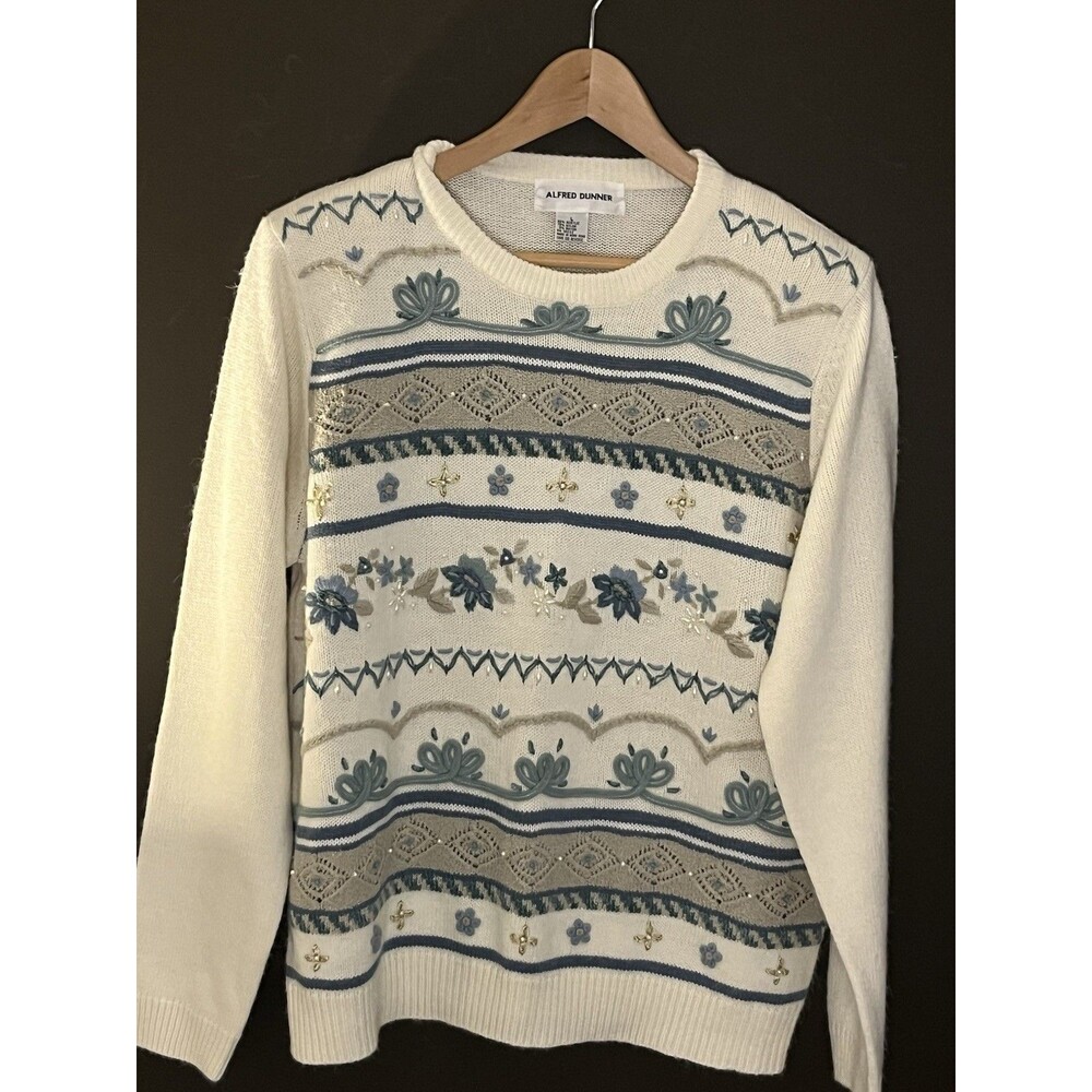 Vintage Alfred Dunner L Embroidered Floral Sweater Beaded 3D Cottagecore
